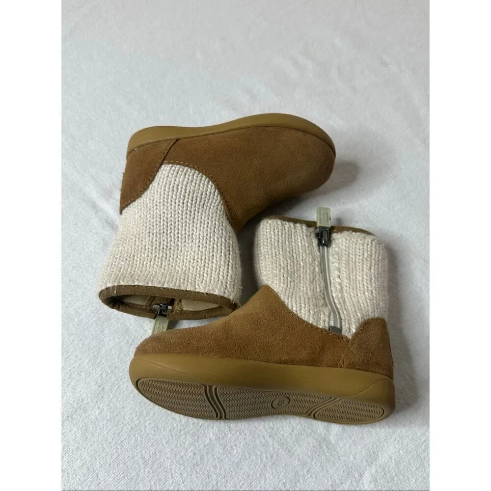UGG Toddler Chestnut White Classic Short Knit Zip Ankle Winter Boots Size 6